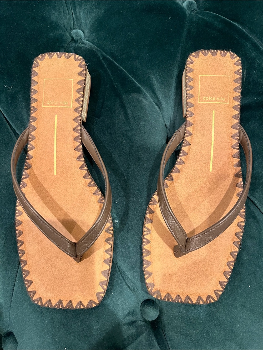 Dolce Vita Brown Square-Toe Leather Thong Sandals